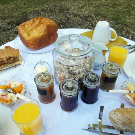 Le 22 4* Нонтрон