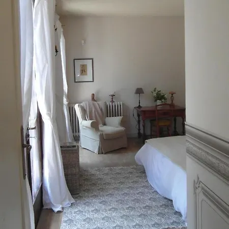 Le 22 Гостевой дом Нонтрон